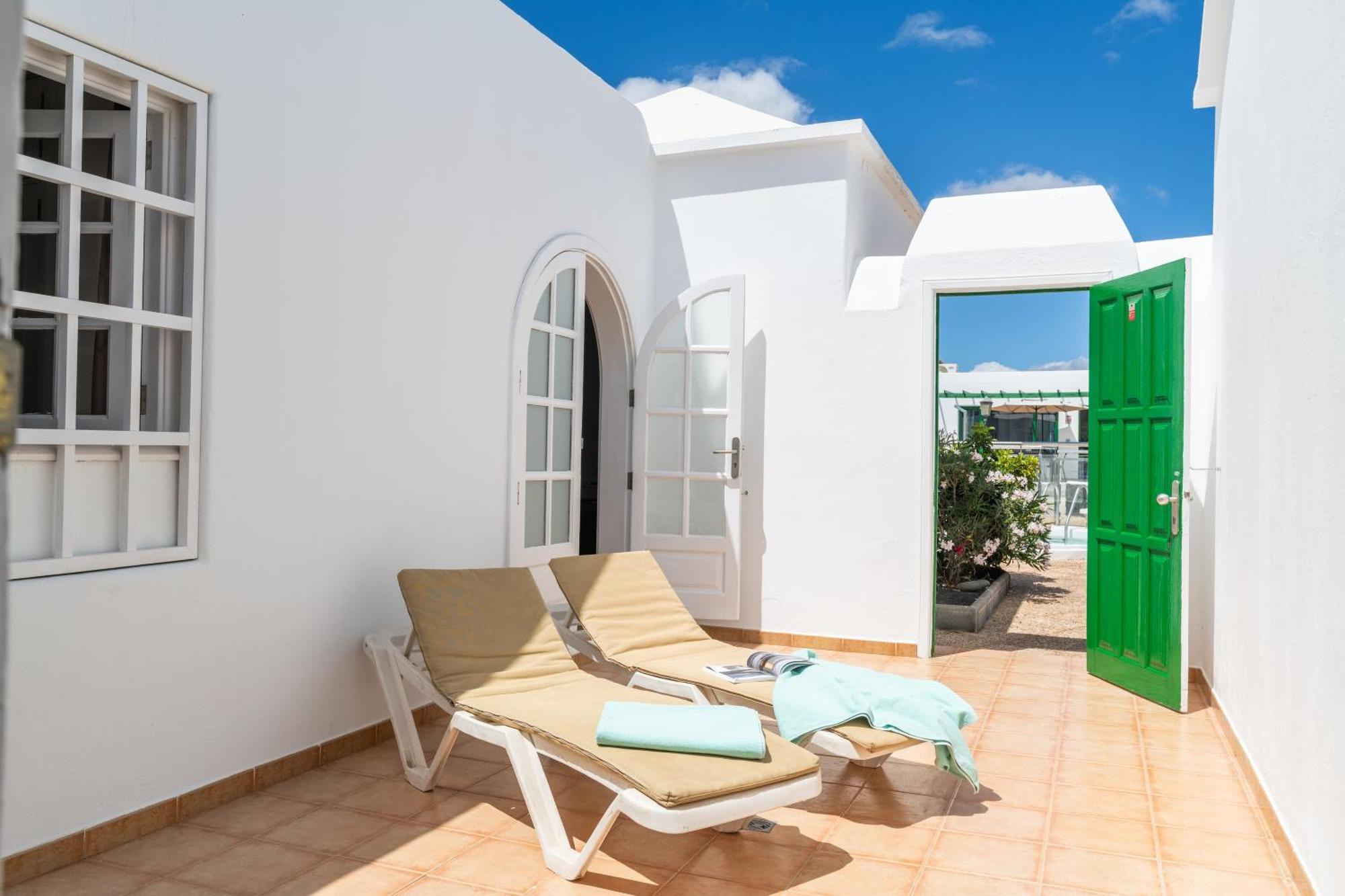 Bungalow Alma Ocean View Puerto del Carmen  Habitación foto